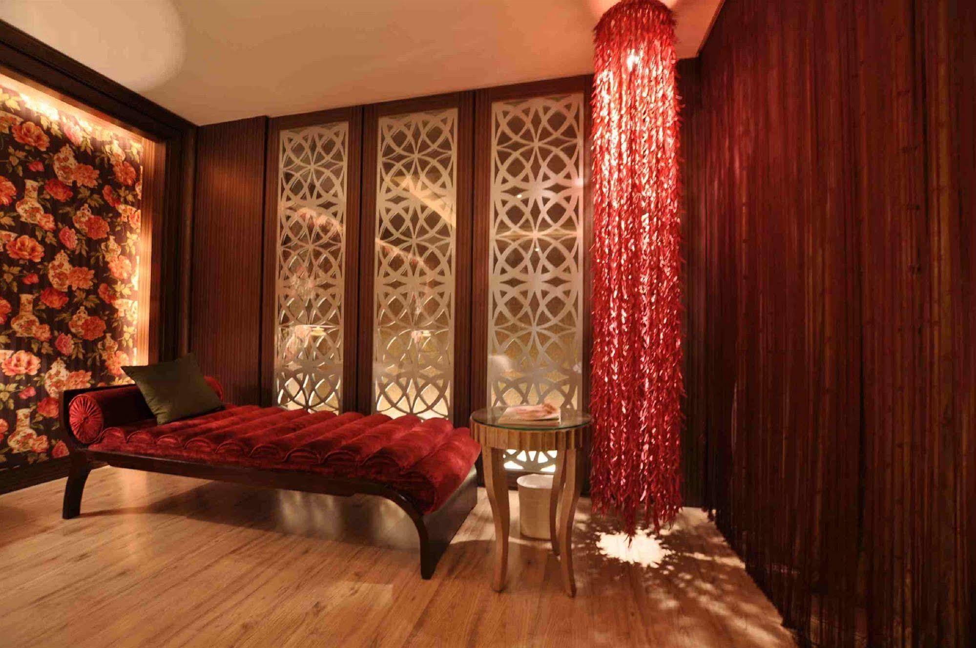 Li Hsin Motel Taichung Exteriör bild